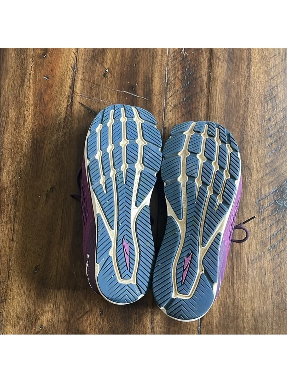 ALTRA VIHO road running shoe women’s 8.5 purple